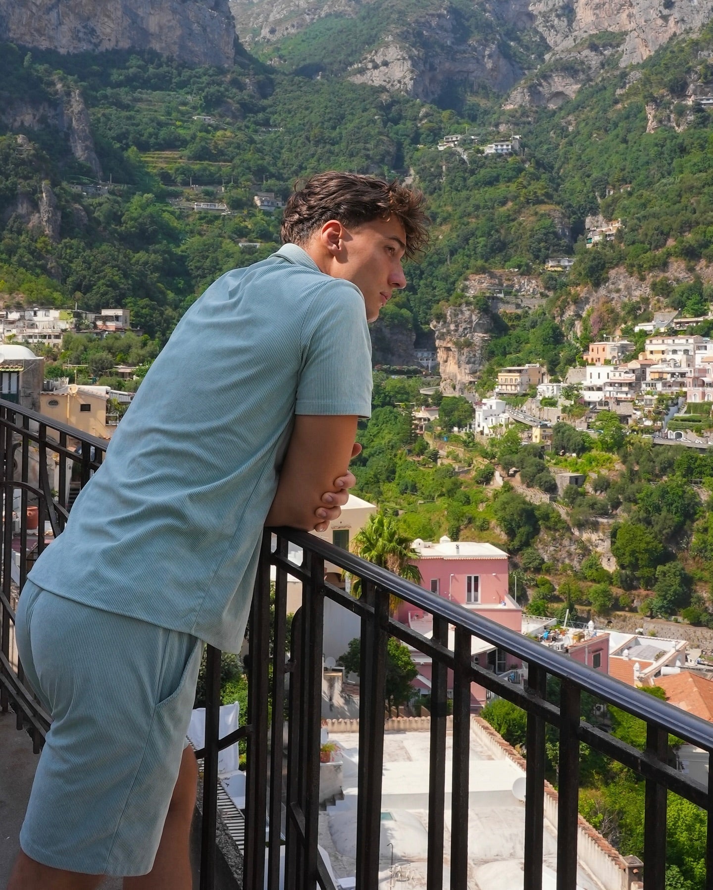 RL Exclusive Pack: Elegant Shirt + Free Shorts